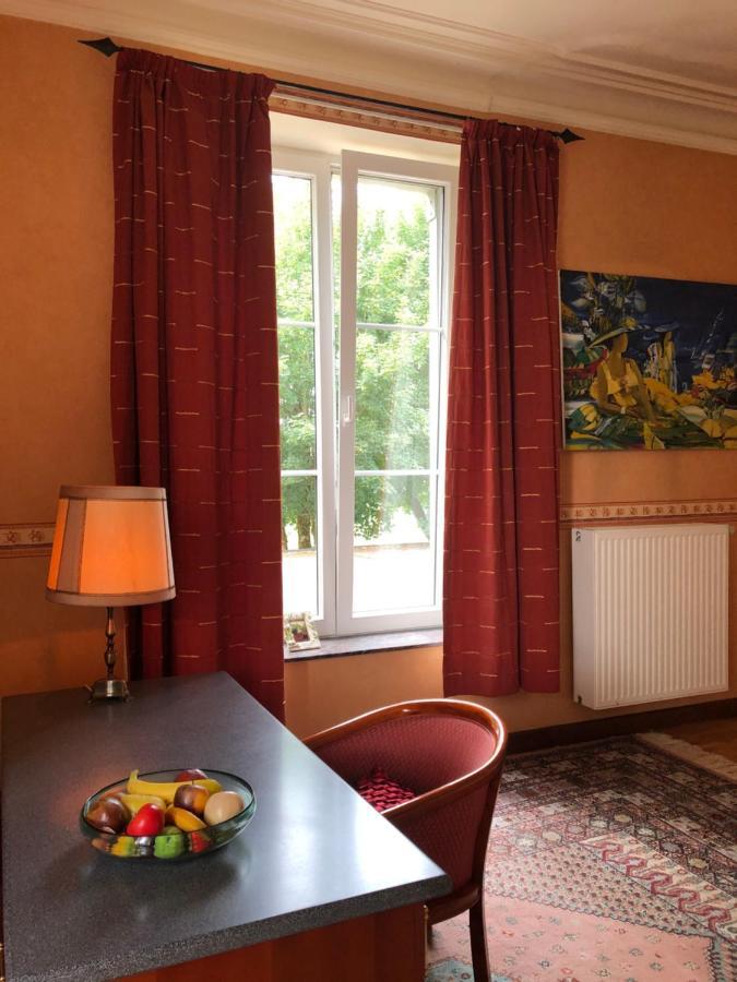 Chateau Les Tourelles Bertrix Ngoại thất bức ảnh